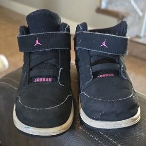 Jordan Kids Black and Pink Sneakers